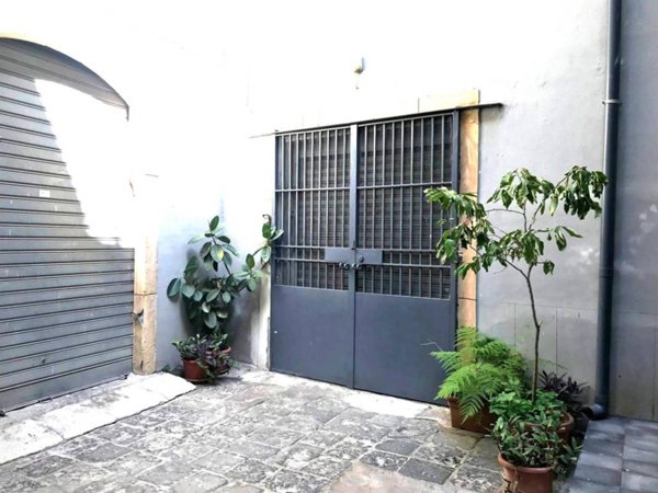 villa in vendita a Catania in zona Centro Storico