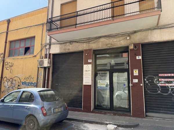 negozio in vendita a Catania