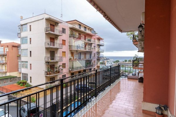 appartamento in vendita a Catania in zona Ognina