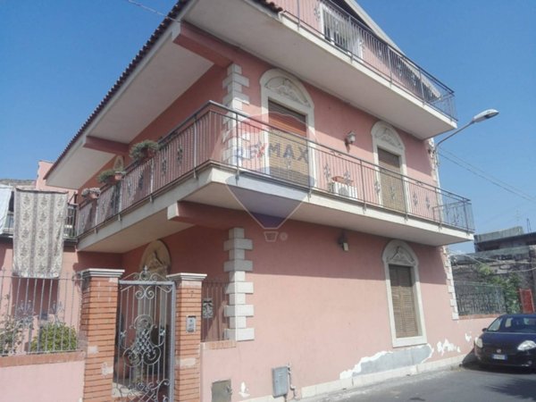 casa indipendente in vendita a Catania in zona San Giorgio