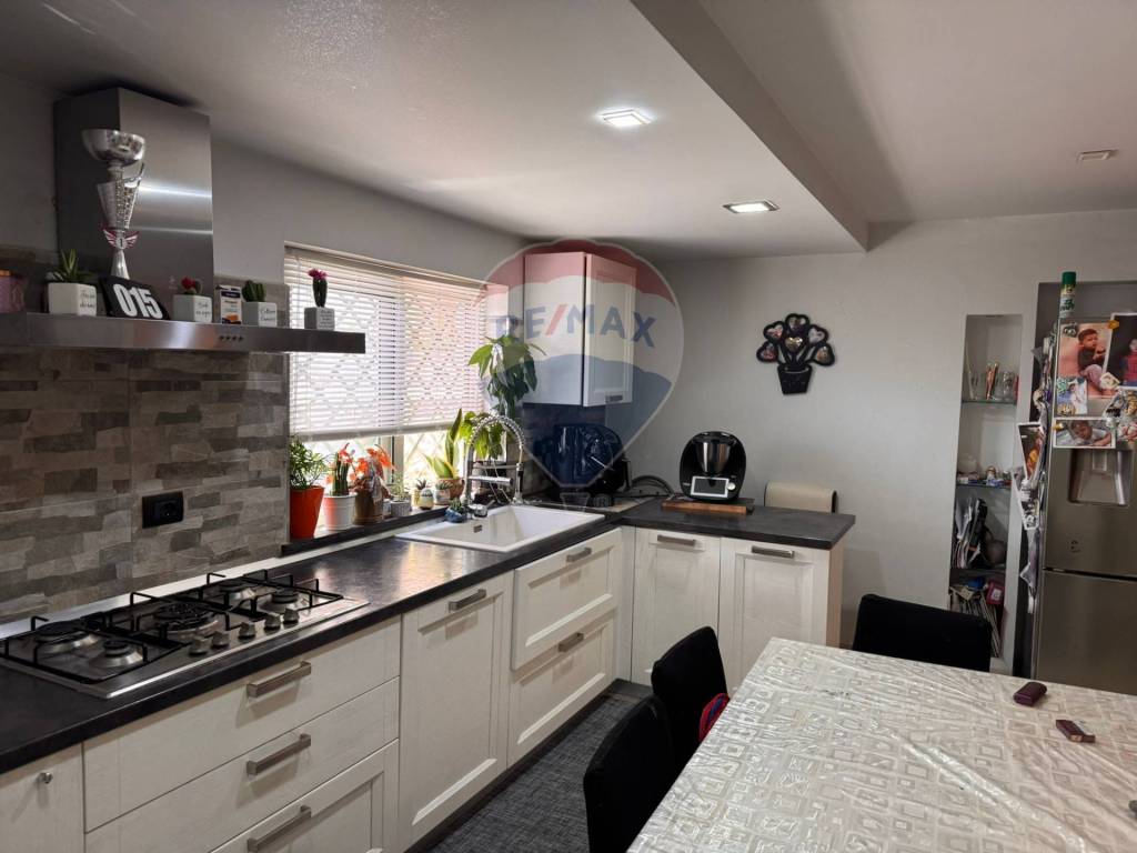 casa semindipendente in vendita a Catania