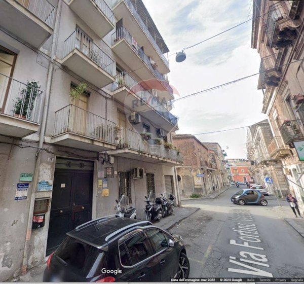 quadrivano in vendita a Catania