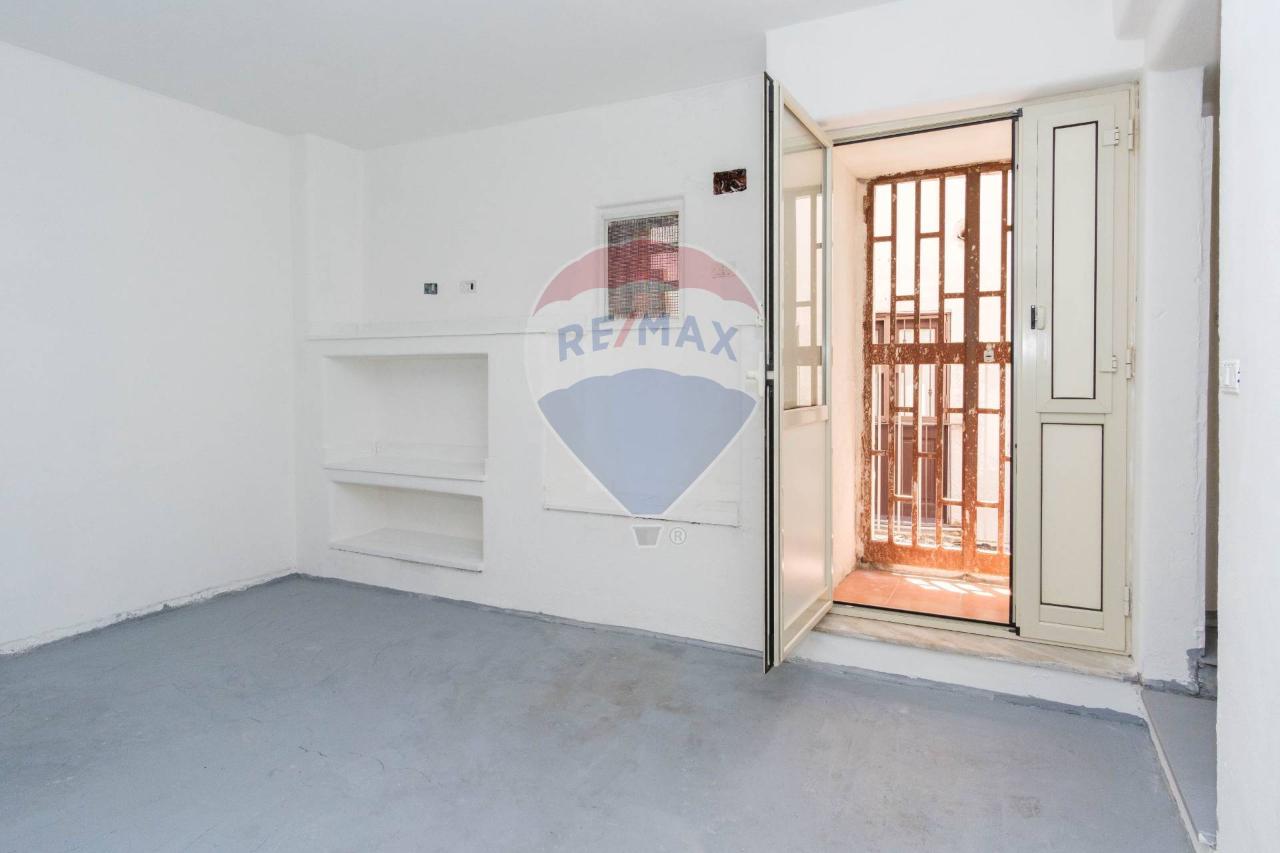 appartamento in vendita a Catania in zona Centro Storico