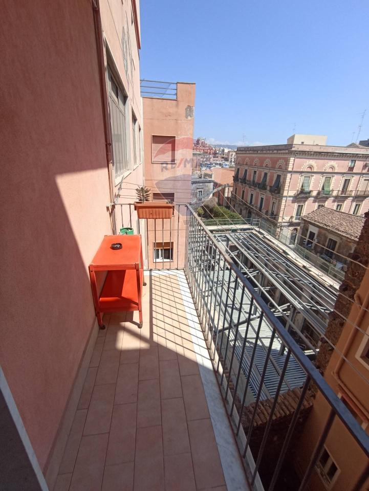 appartamento in vendita a Catania in zona Centro Storico
