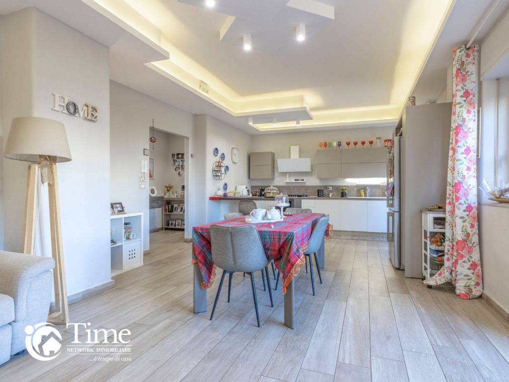 appartamento in vendita a Catania in zona Picanello