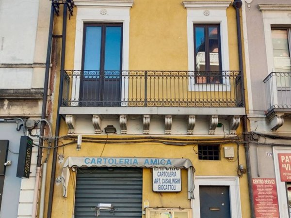 intera palazzina in vendita a Catania