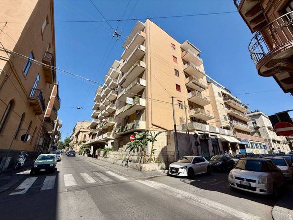 appartamento in vendita a Catania in zona Centro Storico