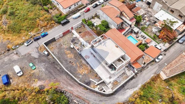 casa indipendente in vendita a Catania in zona Canalicchio