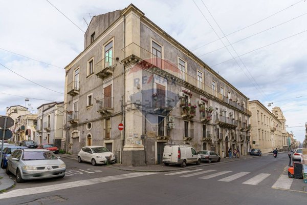 appartamento in vendita a Catania in zona Centro Storico