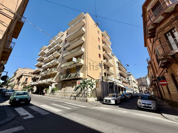 appartamento in vendita a Catania in zona Centro Storico