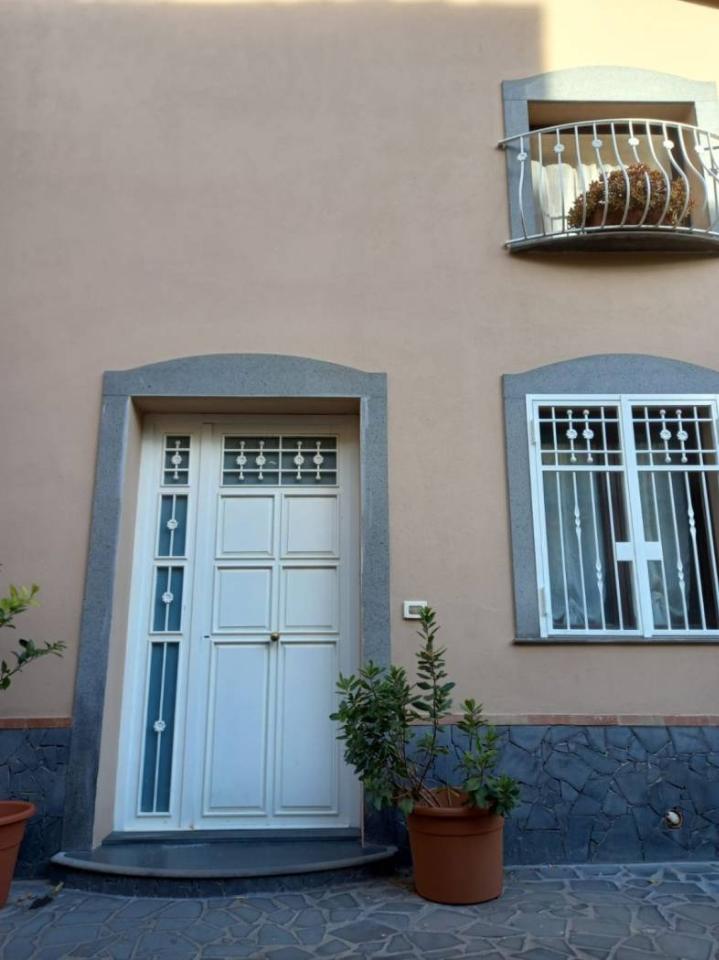 casa indipendente in vendita a Catania