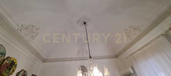 appartamento in vendita a Catania in zona Centro Storico