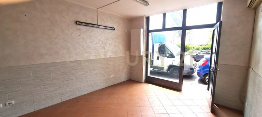 negozio in vendita a Catania in zona Centro Storico