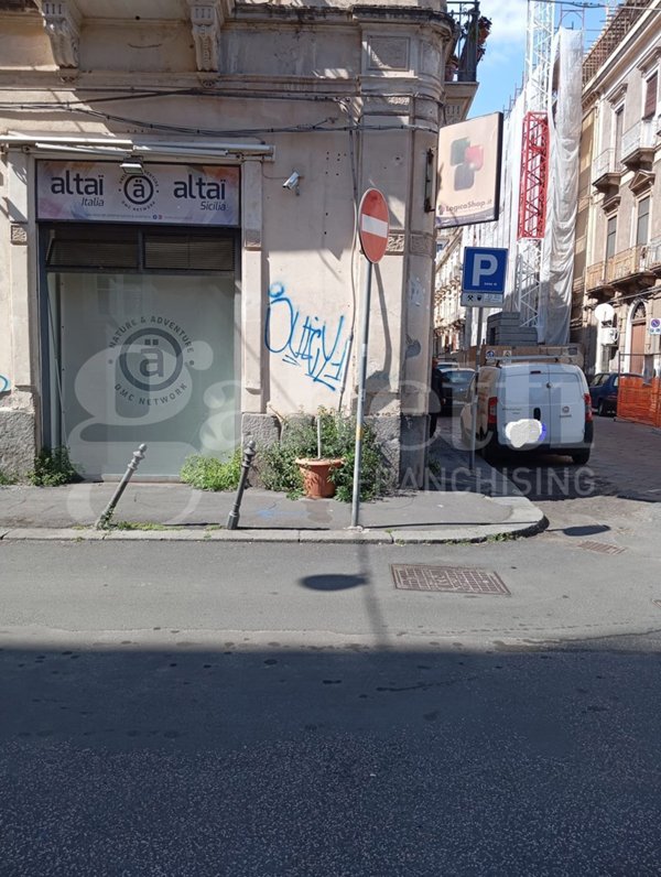 negozio in vendita a Catania