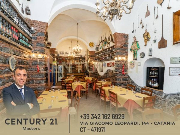 negozio in vendita a Catania in zona Centro Storico