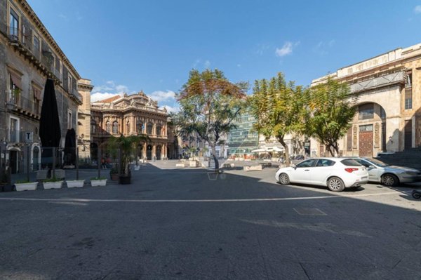 appartamento in vendita a Catania in zona Centro Storico