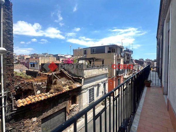 appartamento in vendita a Catania in zona Centro Storico