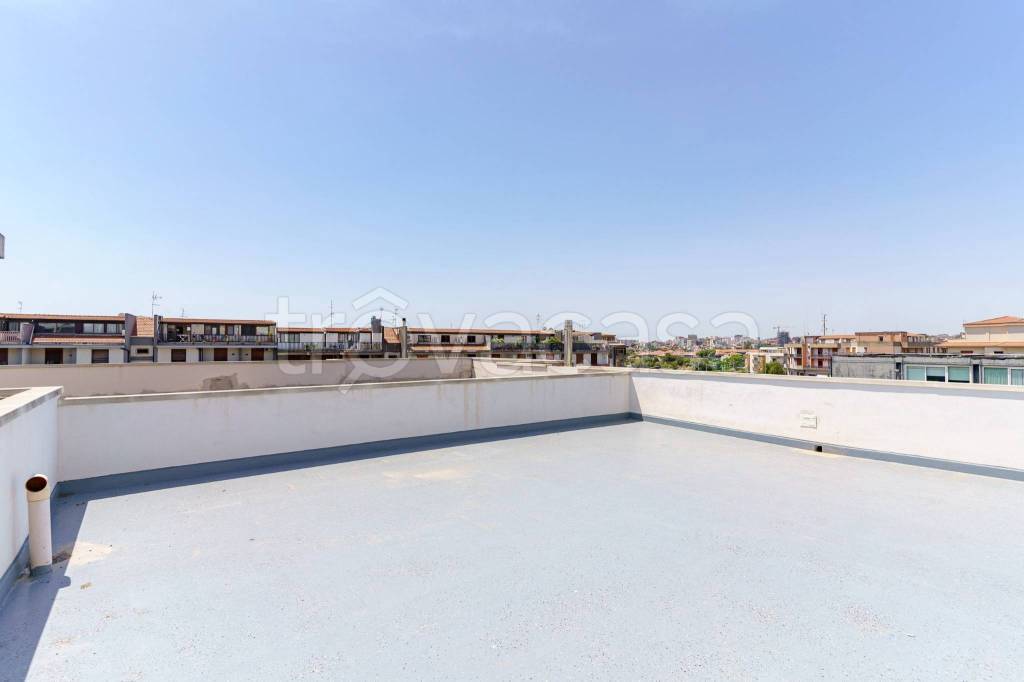 appartamento in vendita a Catania in zona Ognina