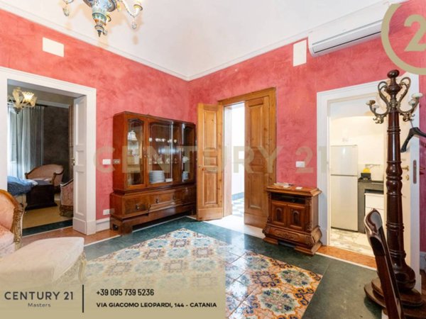 casa indipendente in vendita a Catania in zona Centro Storico