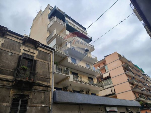 appartamento in vendita a Catania in zona Picanello