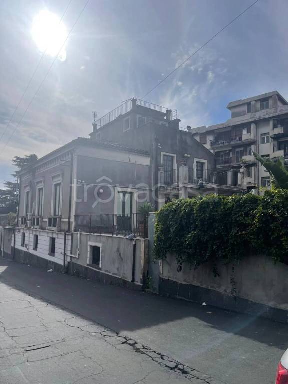 villa in vendita a Catania in zona Cibali