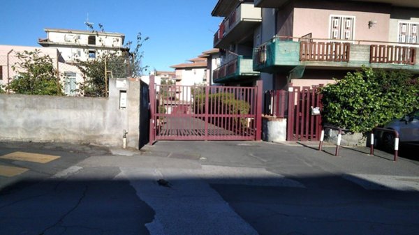 negozio in vendita a Catania in zona Trappeto