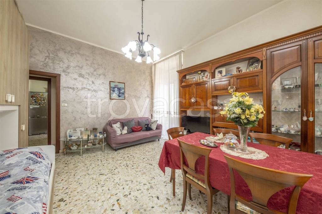 appartamento in vendita a Catania in zona Centro Storico