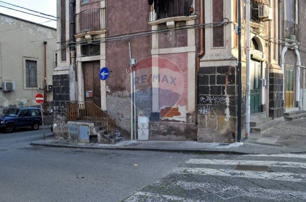 appartamento in vendita a Catania in zona Centro Storico