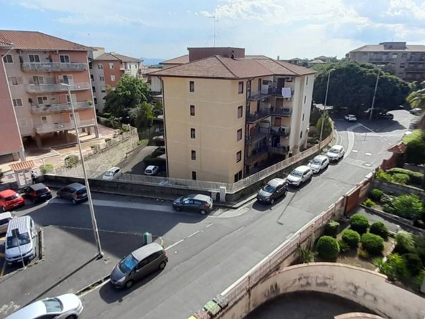 appartamento in vendita a Catania in zona Trappeto