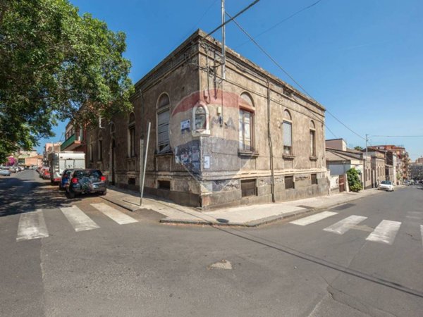 appartamento in vendita a Catania in zona Cibali