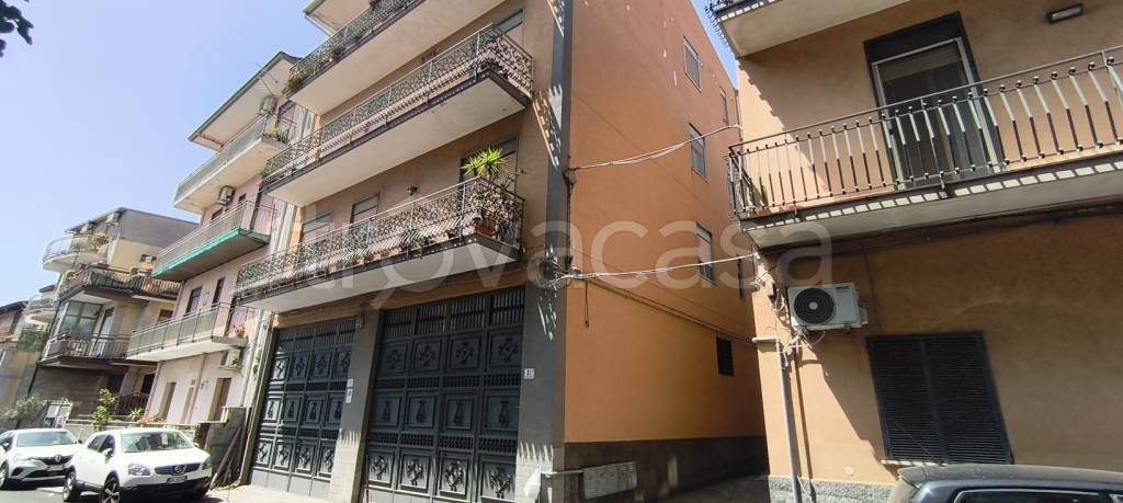 appartamento in vendita a Catania in zona Zia Lisa