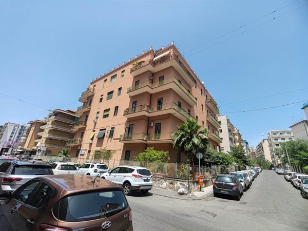 appartamento in vendita a Catania in zona Centro Storico