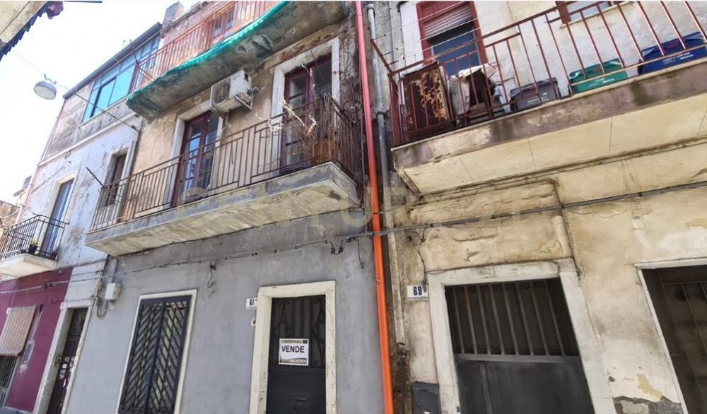 appartamento in vendita a Catania in zona Centro Storico