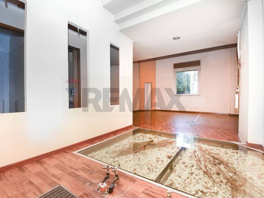 negozio in vendita a Catania in zona Picanello