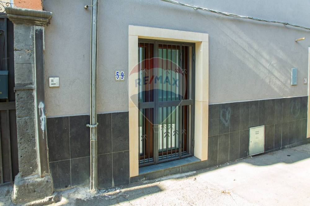 appartamento in vendita a Catania in zona Centro Storico