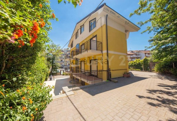 appartamento in vendita a Catania in zona Cibali