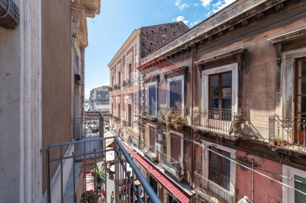 appartamento in vendita a Catania in zona Centro Storico