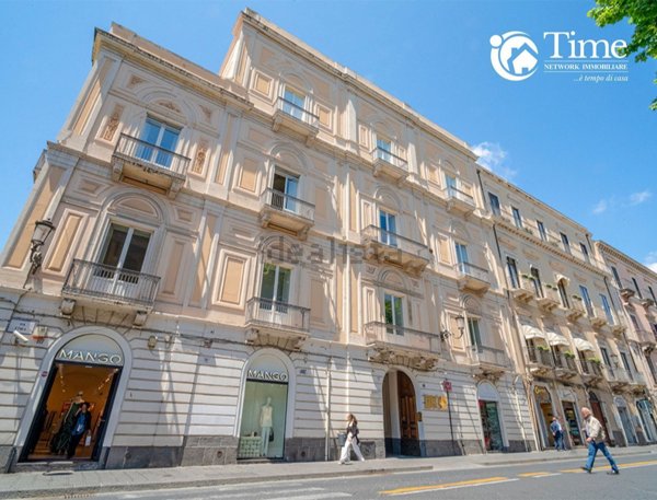 casa indipendente in vendita a Catania