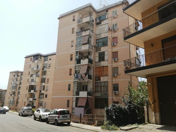 appartamento in vendita a Catania in zona San Leone