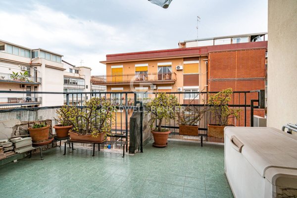 appartamento in vendita a Catania in zona Ognina