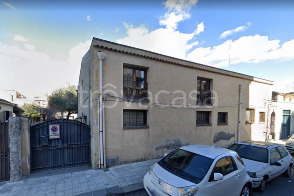 appartamento in vendita a Catania in zona Ognina