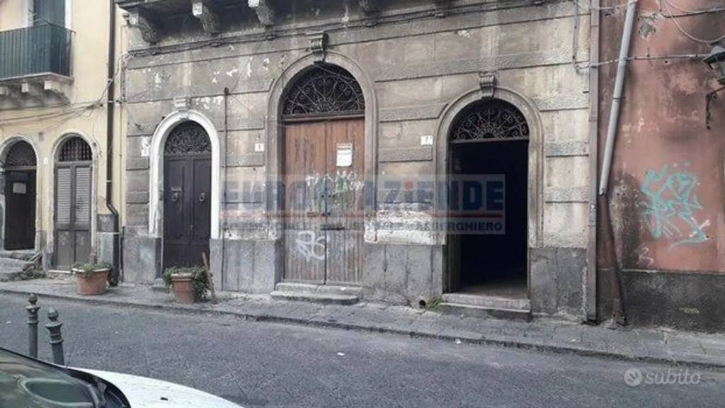 negozio in vendita a Catania in zona Centro Storico