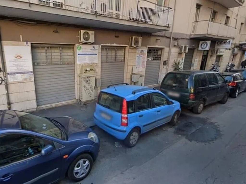 negozio in vendita a Catania in zona Picanello