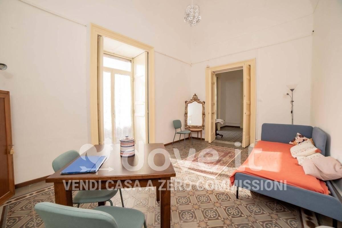 appartamento in vendita a Catania in zona Centro Storico