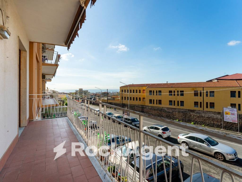appartamento in vendita a Catania in zona Canalicchio