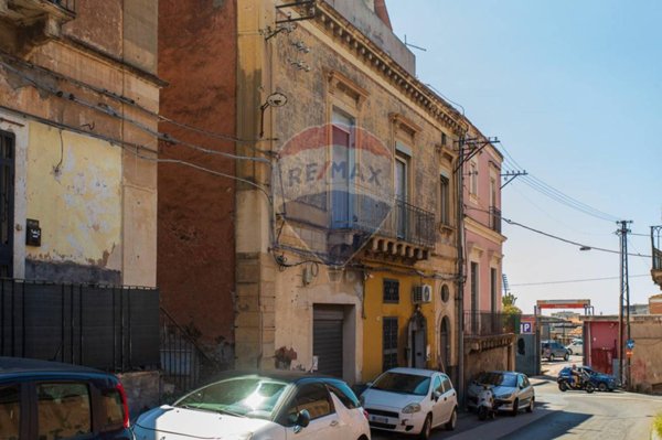 casa indipendente in vendita a Catania in zona Cibali