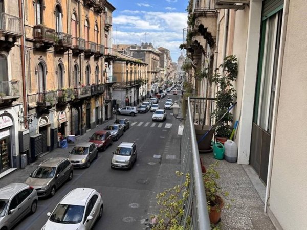 appartamento in vendita a Catania in zona Centro Storico