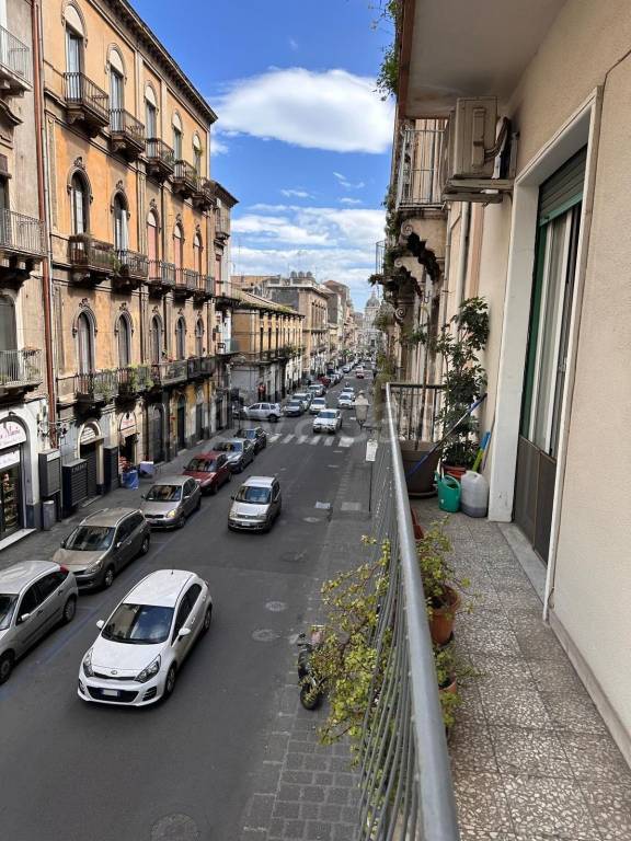 appartamento in vendita a Catania in zona Centro Storico