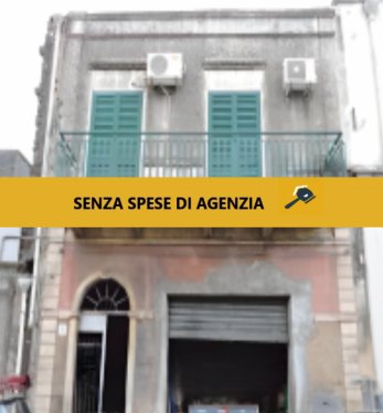casa semindipendente in vendita a Catania