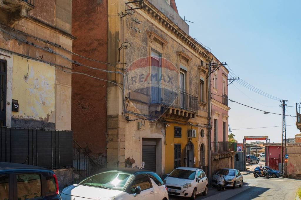appartamento in vendita a Catania in zona Cibali